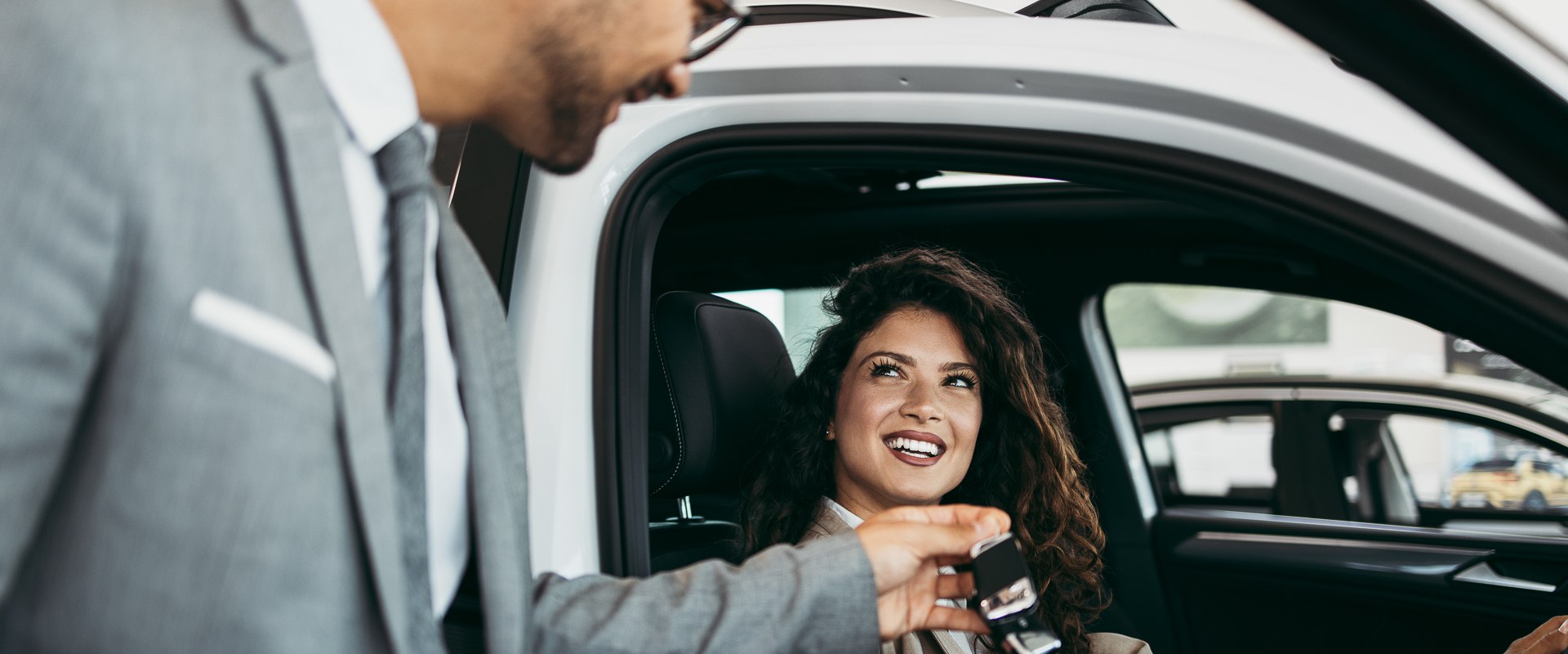 10 Tips for Negotiating Prices and Closing the Deal on Classic Cars
